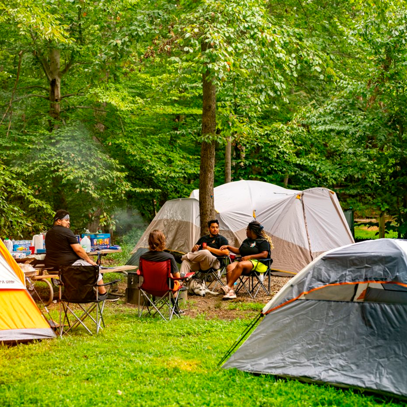 CAMPING